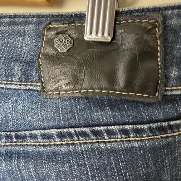 SILVER jeans dark Wash mid rise boot cut jeans - Picture 10 of 10